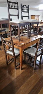 Yellowwood Kitchen Table