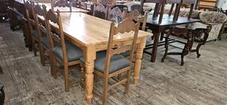 Oregon Pine 8-seater Table