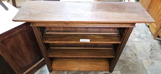 Oak Vintage Bookshelf