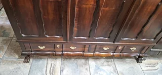 Stinkwood Gabled 3-door Wardrobe