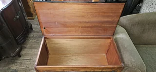 Maple and Burr-walnut Finish Storage Chest
