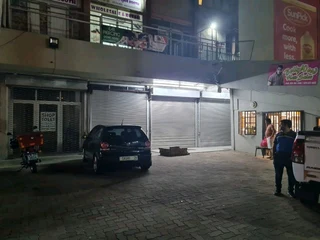 OVERPORT - SHOP TO LET - BRICKFIELD ROAD