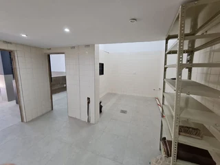 OVERPORT - SHOP TO LET - BRICKFIELD ROAD