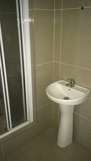 FLATS TO LET - BRICKFIELD ROAD - OVERPORT