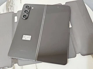 Samsung Galaxy Z Fold 5