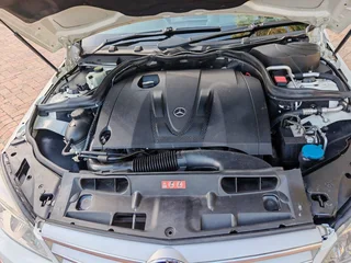 2009 Merc  C220 Avant- Garde Auto ! Roadworthy! Beautiful!