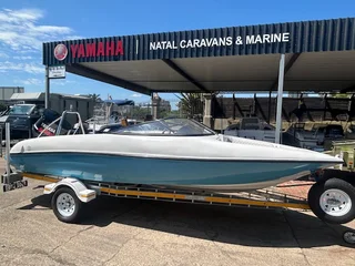 Sundowner 19 B/R(BRAND NEW!) with Used Yamaha 200hp V-max Motor