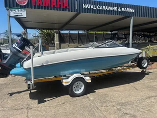 Sundowner 19 B/R(BRAND NEW!) with Used Yamaha 200hp V-max Motor