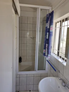 STUDENT-AKKOMMODASIE 2026: Bachelor, stapafstand van US-kampus  Nie NSFAS-geakkrediteer nie