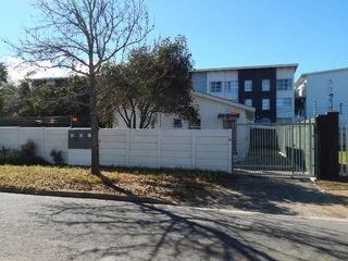 Student-akkommodasie  nie Nsfas-geakkrediteer  Naby Kampus:  Gemeubileerde Bachelor