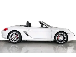 Double Garage Rental