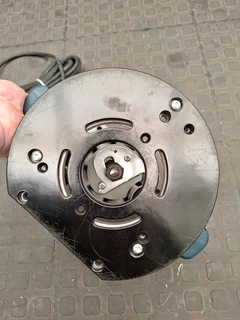 BOSCH PROFESSIONAL GOF 900 CE Router (NOT USED)