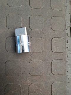 KING TONY 1/2&#34; 19mm SUMP PLUG SOCKET