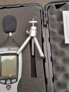 MAJOR-TECH – Sound Level Meter with Data Logger MT975