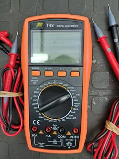 TopTronic T48 Digital multimeters
