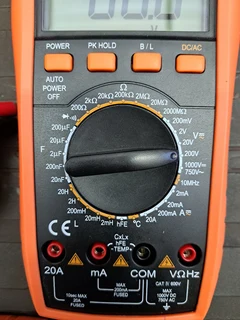 TopTronic T48 Digital multimeters