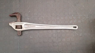 Ridgid Offset Pipe Wrench I-beam Serrated 24"