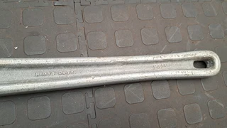 RIDGID Offset Pipe Wrench I-Beam Serrated 24&#34;