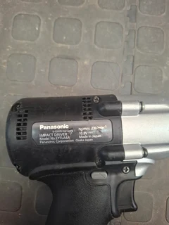 PANASONIC Impact driver D-22525 10.8v lithium