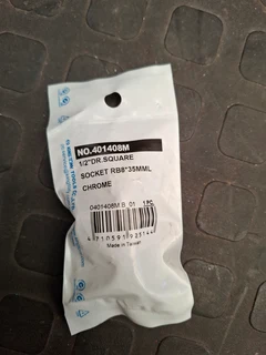 KING TONY 8mm Square sump plug socket