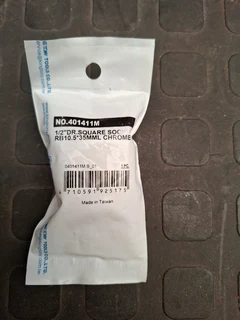 KING TONY 10.5mm Square sump plug socket