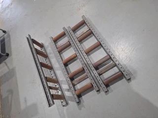 Conveyors / roller table inserts