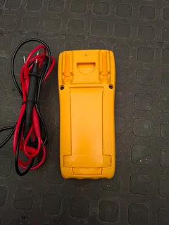 FLUKE 177 Multimeter