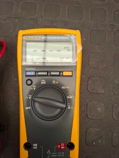 FLUKE 177 Multimeter