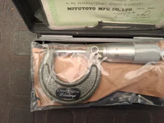 Mitutoyo 0-25mm Micrometer *Brand New*