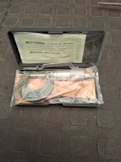 Mitutoyo 0-25mm Micrometer *Brand New*