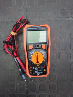 HellermannTyton T235H Multimeter