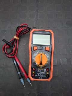 HellermannTyton T235H Multimeter