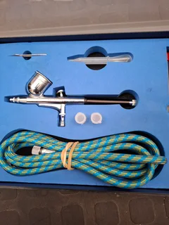 AirCraft airbrush &amp; compressor set (NEW / never used)