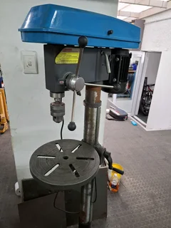 Trade Professional 550w 16mm pedestal Drill Press