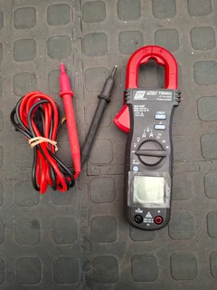 TOP TRONIC TBM031 CLAMP METER