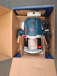Bosch Professional Gpf 130 1/4" Plunge Router