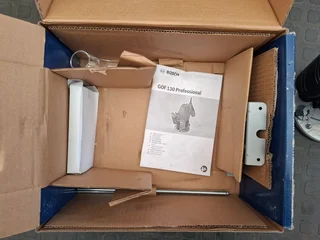 BOSCH PROFESSIONAL GPF 130 1/4&#34; PLUNGE ROUTER