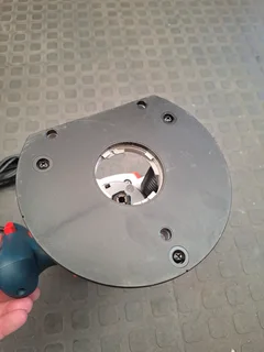 BOSCH PROFESSIONAL GPF 130 1/4&#34; PLUNGE ROUTER