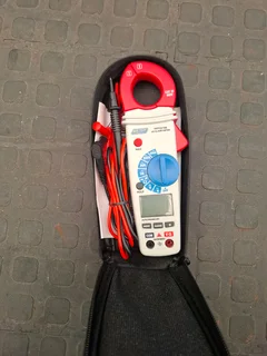 MAJOR TECH MTD15 CLAMP METER *Ex Display unit*