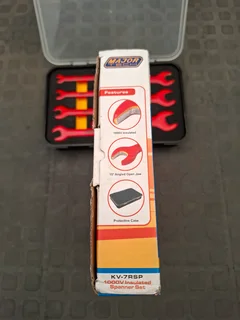MAJOR TECH 1000V AC/1500V DC Insulated Spanner Set