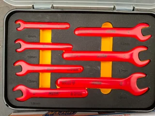 MAJOR TECH 1000V AC/1500V DC Insulated Spanner Set