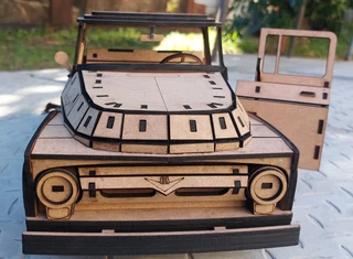 1956 Ford F100 Model Puzzle (unassembled)