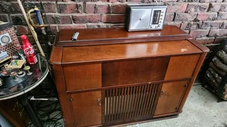 Mid Century Philips Radiogram-Stacker