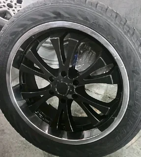 22 inch Mag rims and tyres for sale, taken off Ford ranger