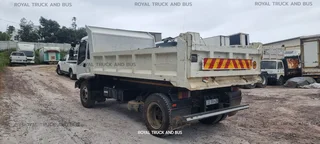 ISUZU 6m3 TIPPER