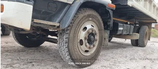 ISUZU 6m3 TIPPER