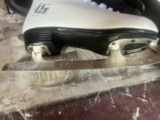 Ice Skates - Like New CCM Winter Club WS 9 Figure Skates &#43; Carry Bag - Courier Delivery Arranged