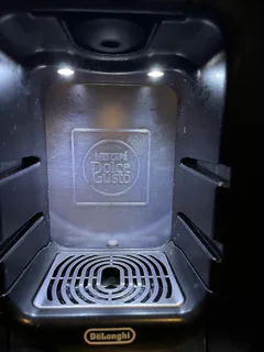 Coffee Maker - Delionghi Nescafé Dolce Gusto Coffee Pod Machine - Excellent - Guarantee - Delivery