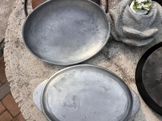 Casserole Pot / Braai Pot -New &amp; Unused Cast Alloy 36cm long x 24cm wide x 10cm deep -Delivery