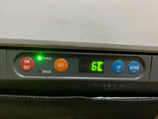 Camping Fridge / Freezer -Like New Dometic 80 litres (big) 12VDC &amp; 220VDC with Cover -Guarantee